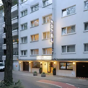 3* מלון Bellevue